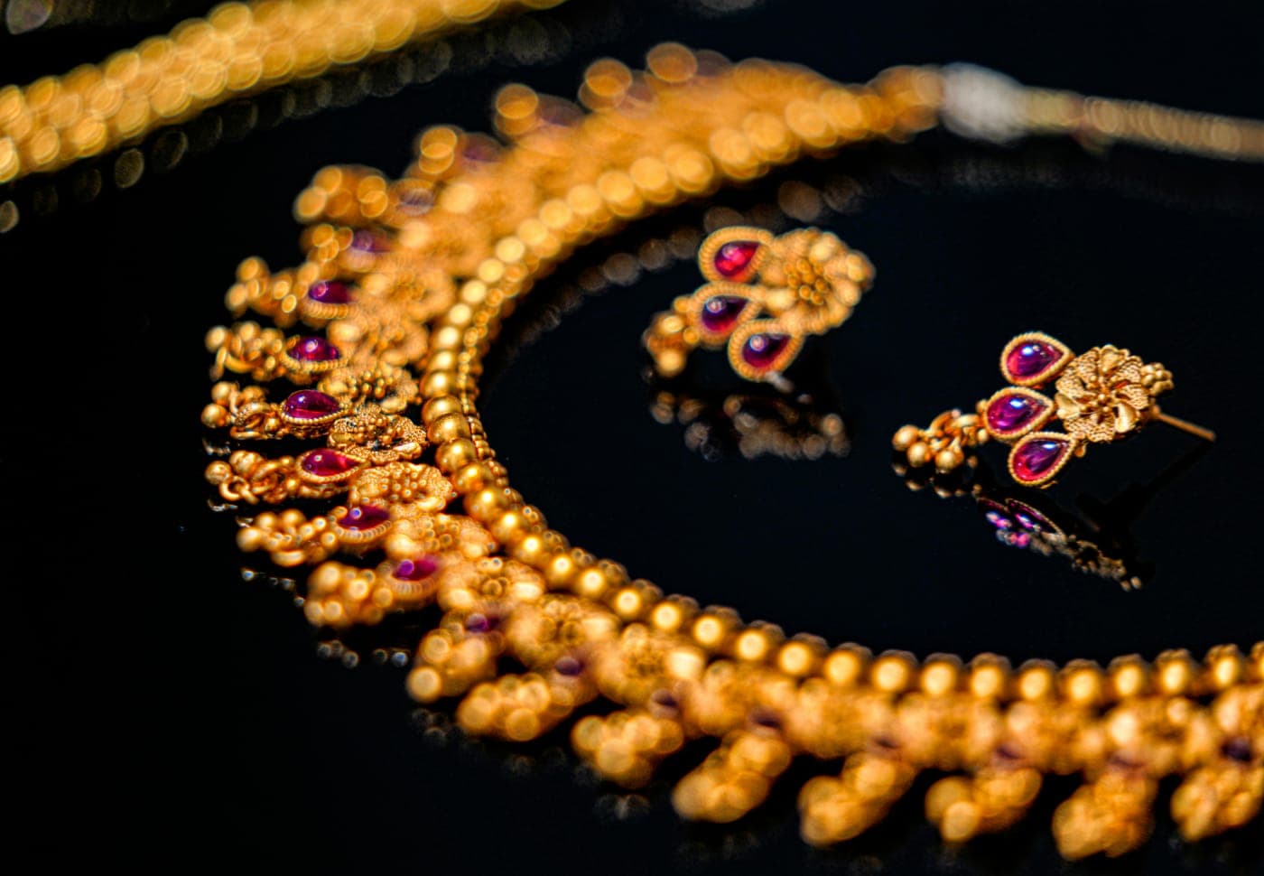 Kolhapuri Antique Fringe Haar