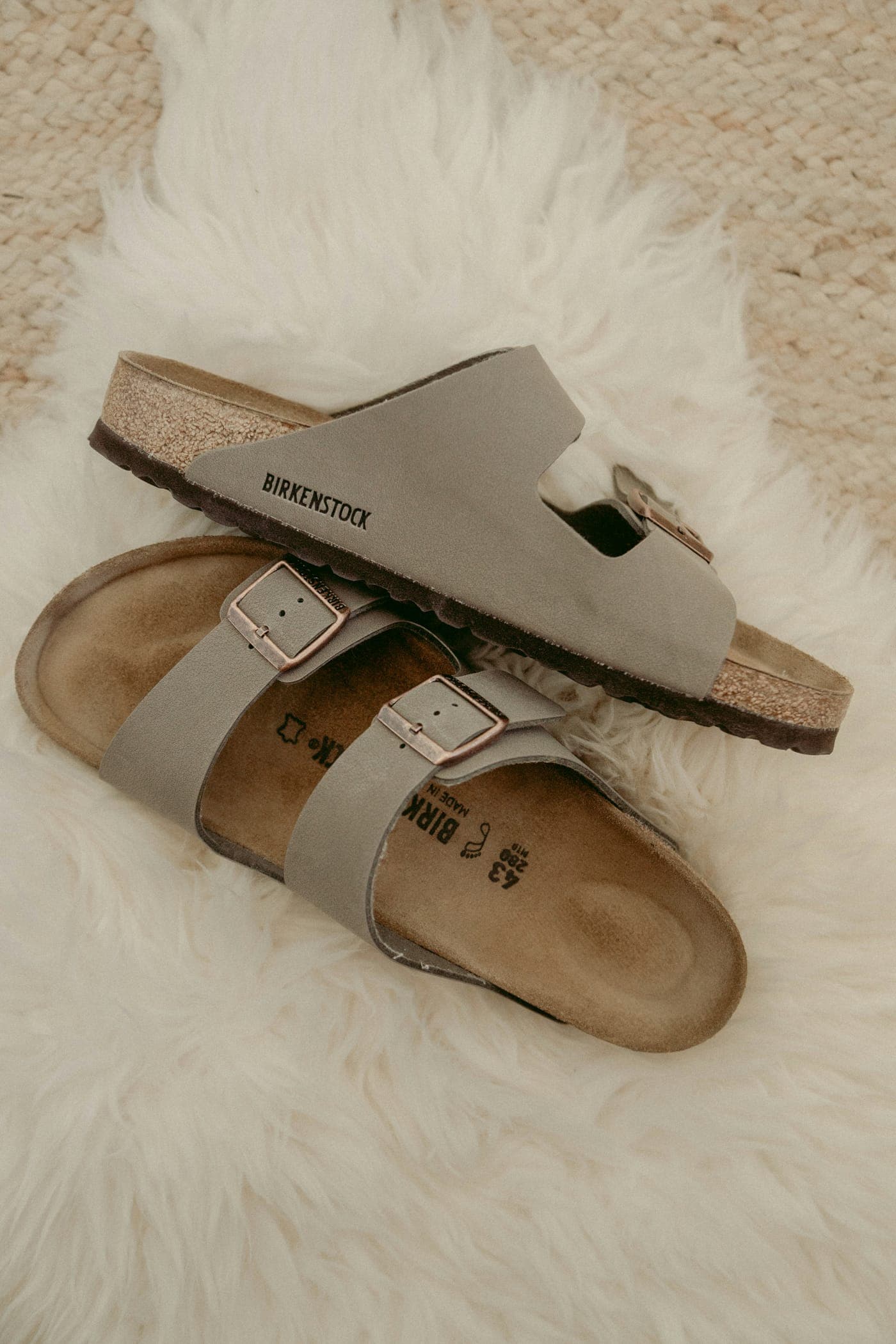 Sandals & Slides